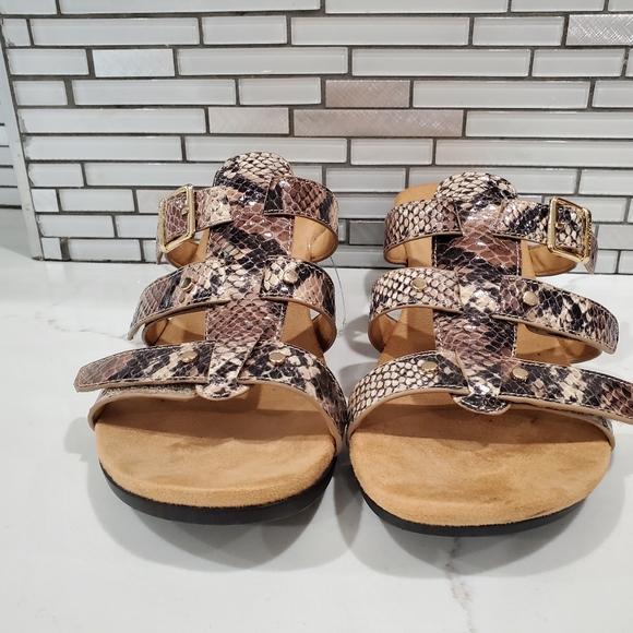 Vionic Orthotic Adjustable Triple Strap Slide - Picture 5 of 10